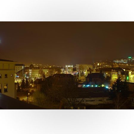 Apart Hotel Vlad Tepes Brasov Exterior photo