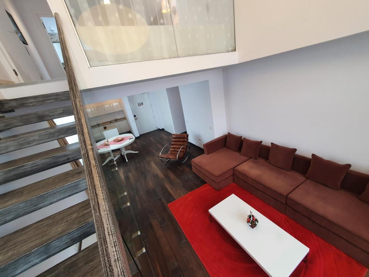 Apart Hotel Vlad Tepes Brasov Exterior photo