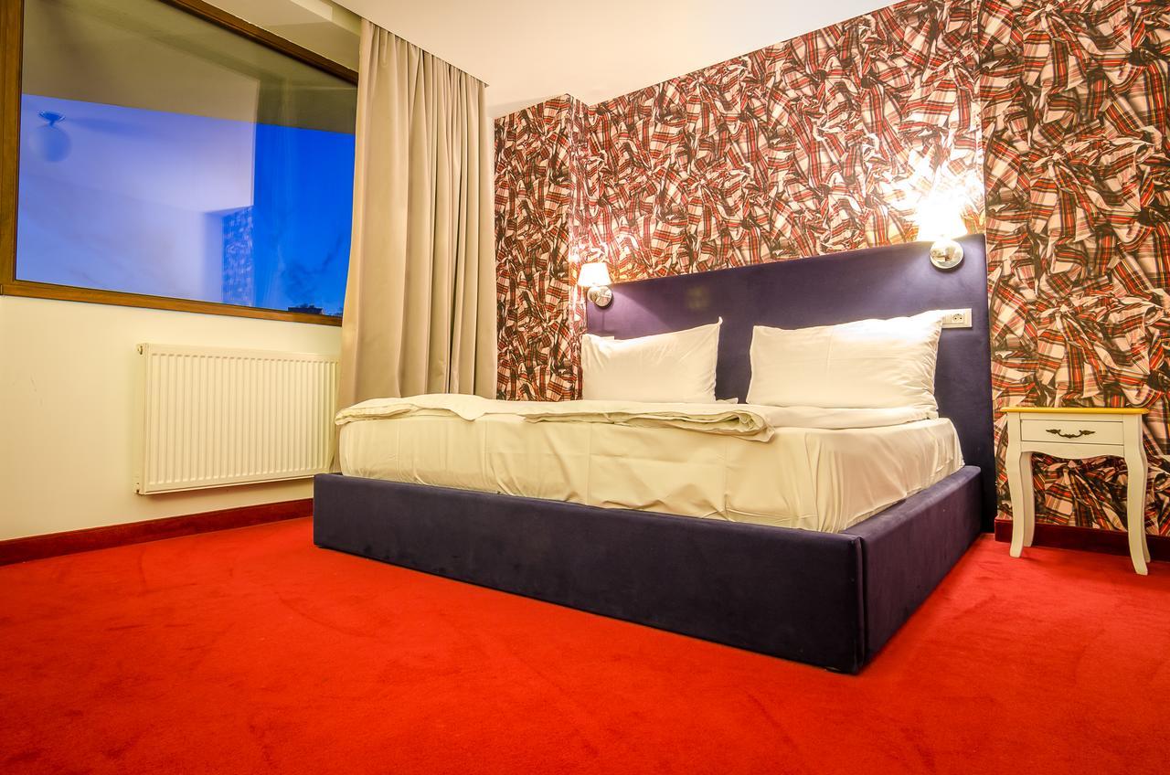 Apart Hotel Vlad Tepes Brasov Exterior photo