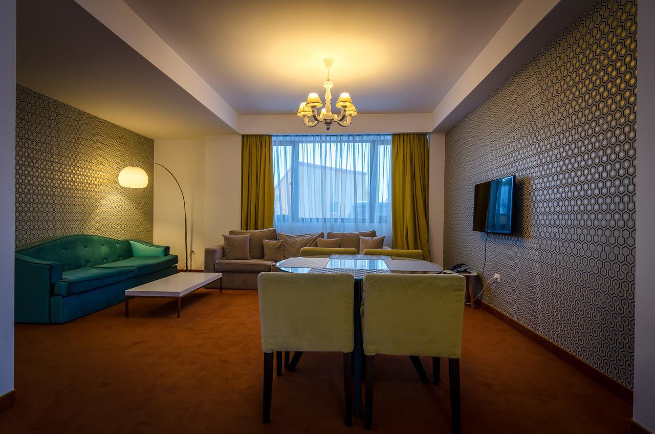 Apart Hotel Vlad Tepes Brasov Exterior photo